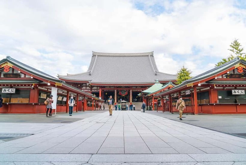 Tokyo: Iconic City Tour – Skytree, Shibuya & Imperial Palace - Meiji Shrine: serenity in the middle of the city