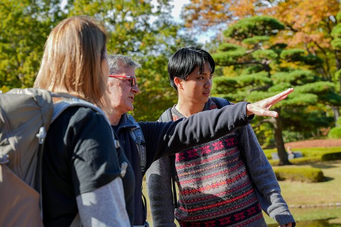 Tokyo Imperial Palace with Kagurazaka Alley Tour - Start at Shin-Marunouchi and let Tokyo Station set your bearings