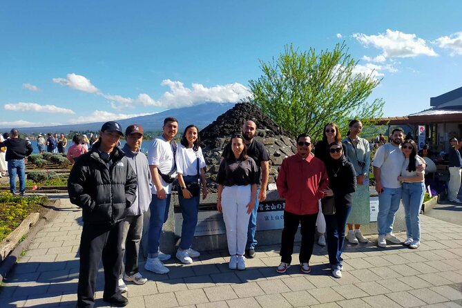 Tokyo: Instagram-Worthy Mt Fuji & Lake Kawaguchiko Day Trip - When the Hikawa Clock Shop gets skipped in spring traffic rules