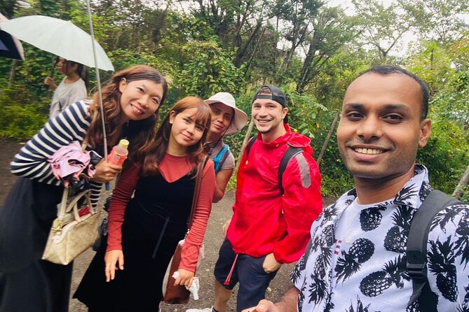 Tokyo: Instagram-Worthy Mt Fuji & Lake Kawaguchiko Day Trip - Oshino Hakkai: eight springs, calm water, and reflection potential