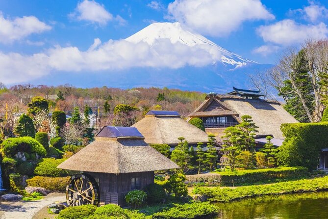 Tokyo: Instagram-Worthy Mt Fuji & Lake Kawaguchiko Day Trip - LAWSON Kawaguchiko Station: a convenience store stop that actually works