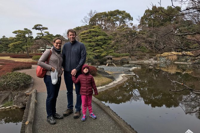 Tokyo Japanese Garden Lover's Private Tour with Government-Licensed Guide - Meiji Jingu Shrine: a forested pause next to Harajuku energy