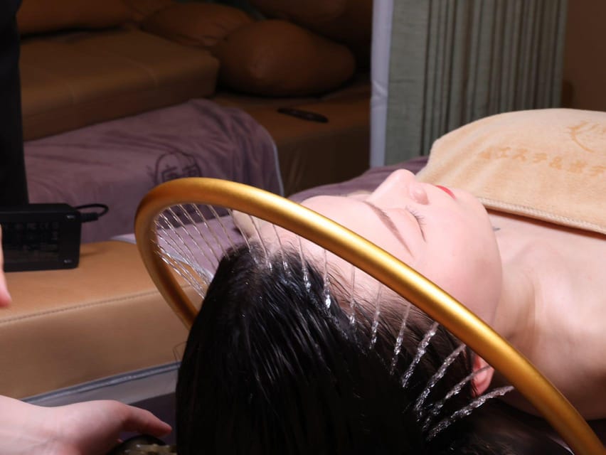 Tokyo: Japanese Massage - Kangfu Beauty & Body Care Salon - Entering The Salon in Ikebukuro, Tokyo