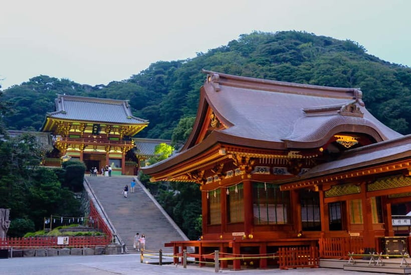 Tokyo: Kamakura & Enoshima Day Tour with Pickup & Train Ride - Key highlights to know before you go