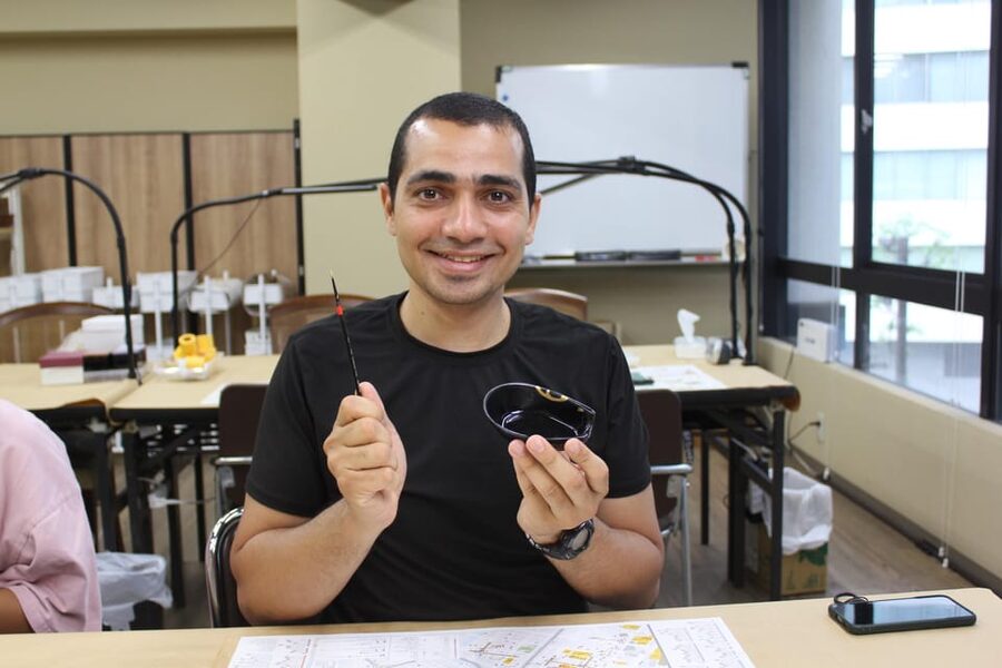 Tokyo: Kintsugi Art Repair Workshop - Choosing Your Piece: Store Piece vs Your Own Vessel