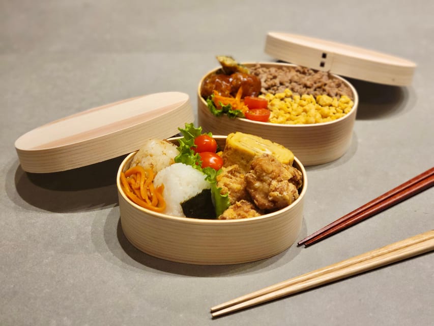 Tokyo: Learnt to cook Bento, Oyakodon and More! - The 2-Hour Class Flow, From Alley Entrance to Apron On