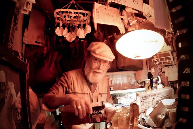 Tokyo life after 5 - Foods & Drinks - Shinjuku Golden Gai: time-period themed bars and how to bar hop smart