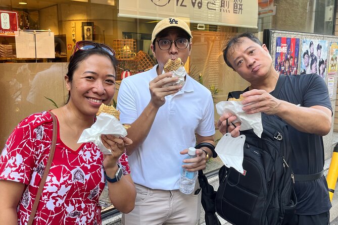Tokyo: Local Foodie Adventure near Roppongi - Meeting at Azabujuban Station Exit 4, and how the small-group flow feels