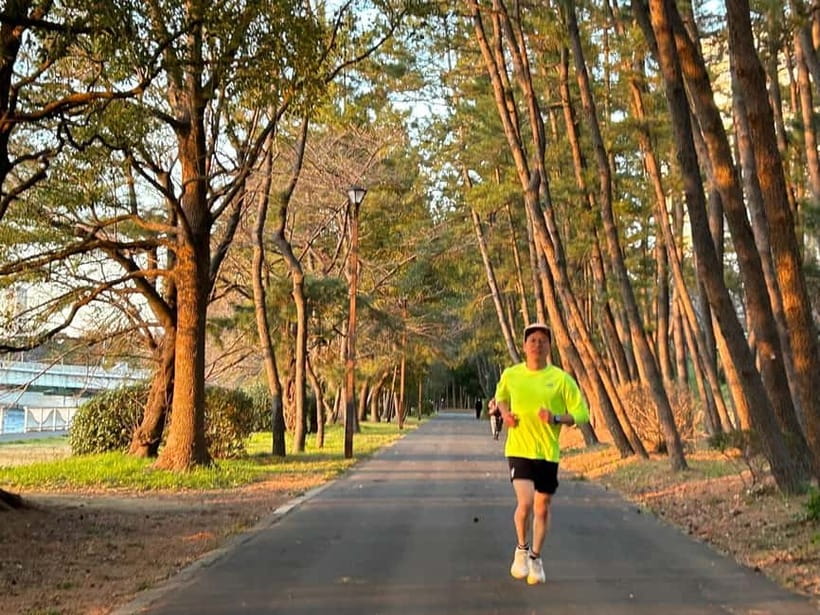 Tokyo : Local Secret "Gym" Running tour - Quick hits before you lace up