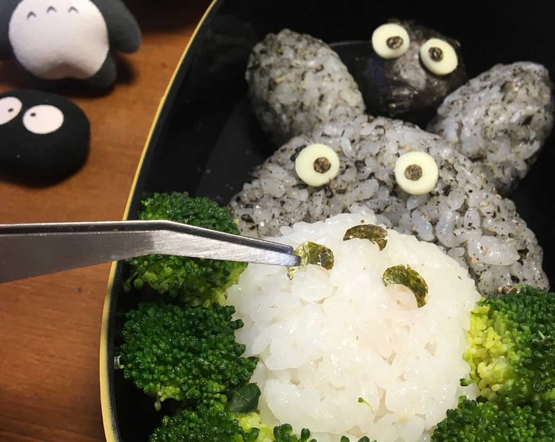 Tokyo: Making a bento box with cute character look - Tokyo Chara-ben: what you’re really making