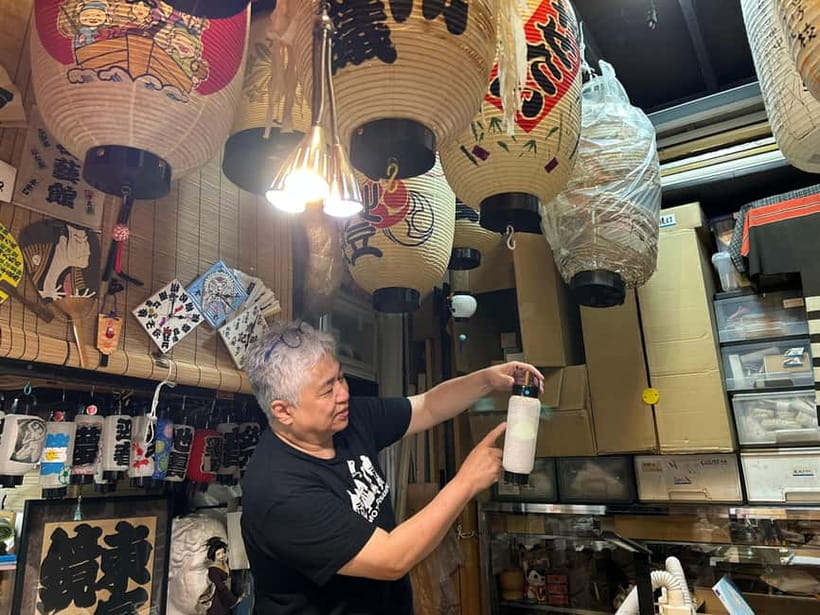 Tokyo: Making a Lantern Workshop in Asakusa with a Craftsman - Meeting the Lantern Master, and Learning What a Chochin Means