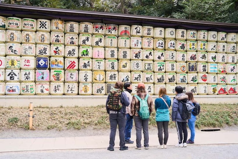 Tokyo: Meiji Shrine Walking Tour — Shinto & Imperial System - First Torii Photo Stop and the Etiquette That Matters