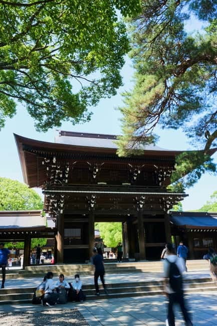 Tokyo: Meiji Shrine Walking Tour — Shinto & Imperial System - Harajuku Station Start, Small-Group Control