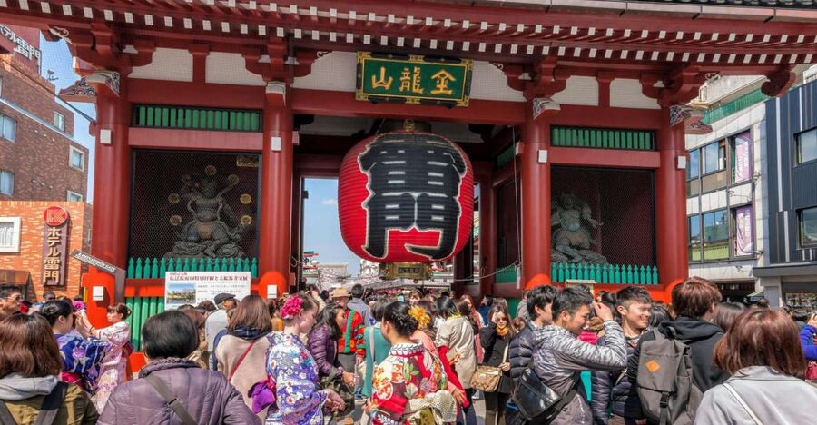 Tokyo: Morning Sightseeing Bus Tour - Why a 210-minute morning coach tour fits Tokyo reality