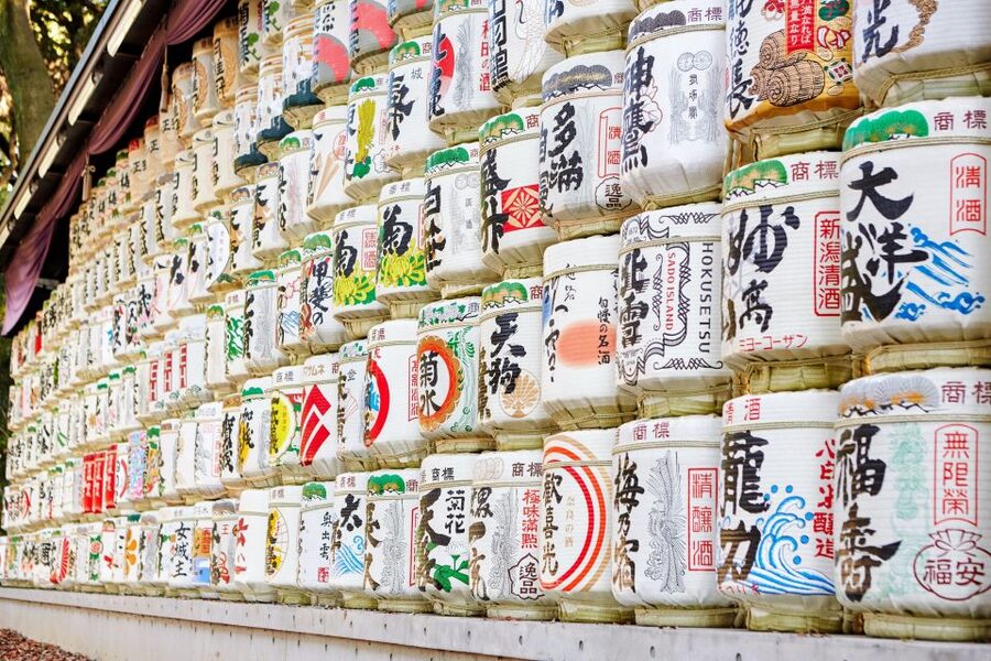 Tokyo: Morning Sightseeing Bus Tour - Akihabara, Ueno, and Kappa-Bashi: tech, park vibes, and kitchen gadget heaven