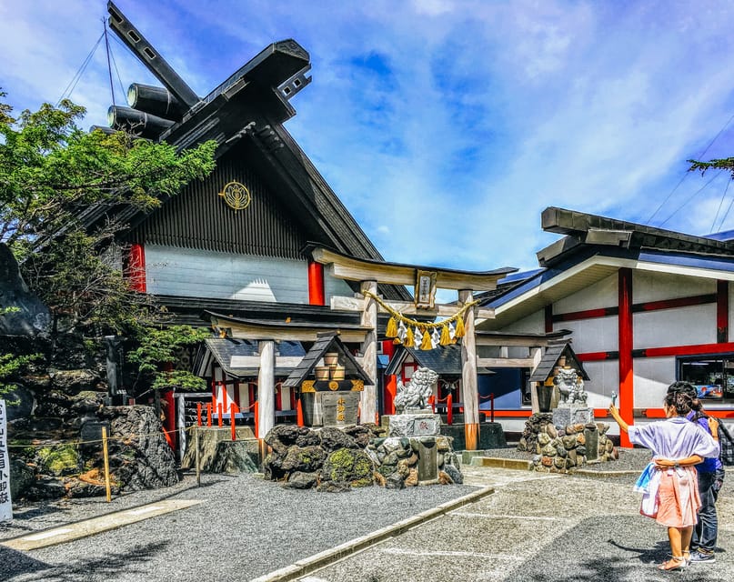 Tokyo Mt Fuji 5th St & Hakone Cruise Bus Tour w/Bullet Train - Lake Ashi Cruise: The Calm Break After Altitude