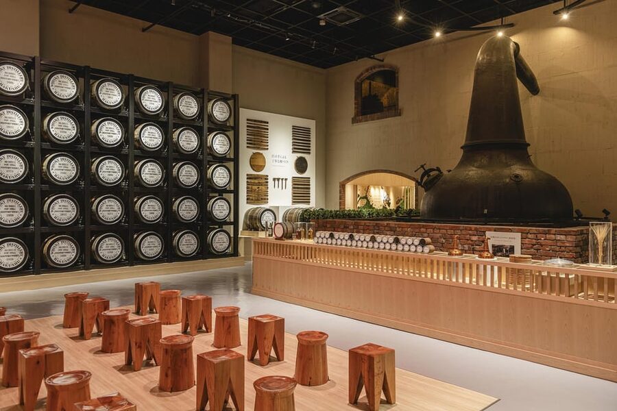 Tokyo: Mt. Fuji 5th St. & Hakushu Distillery Whisky Museum - What you can do inside Hakushu besides tasting