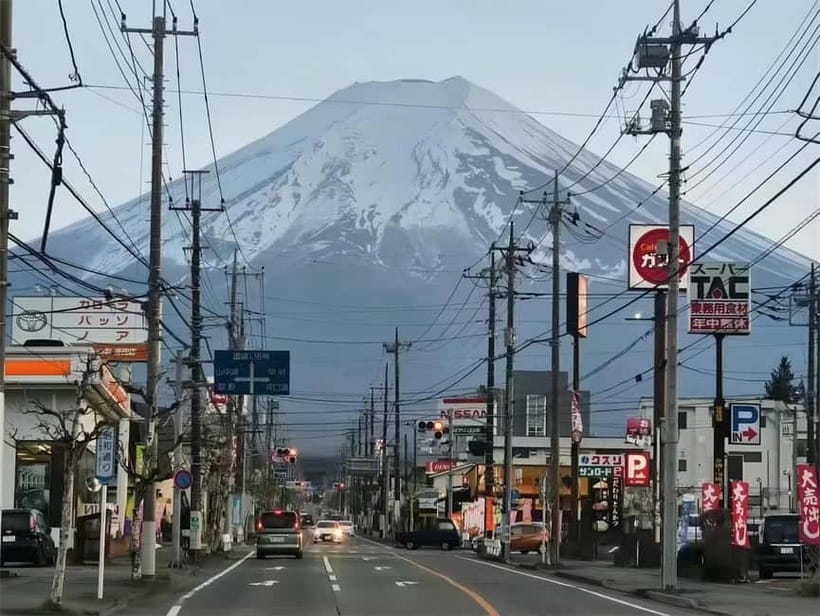 Tokyo: Mt. Fuji & Lake Kawaguchi Instagram Full Day Trip - Arakurayama Sengen Park and Chureito Pagoda: the classic Fuji viewpoint