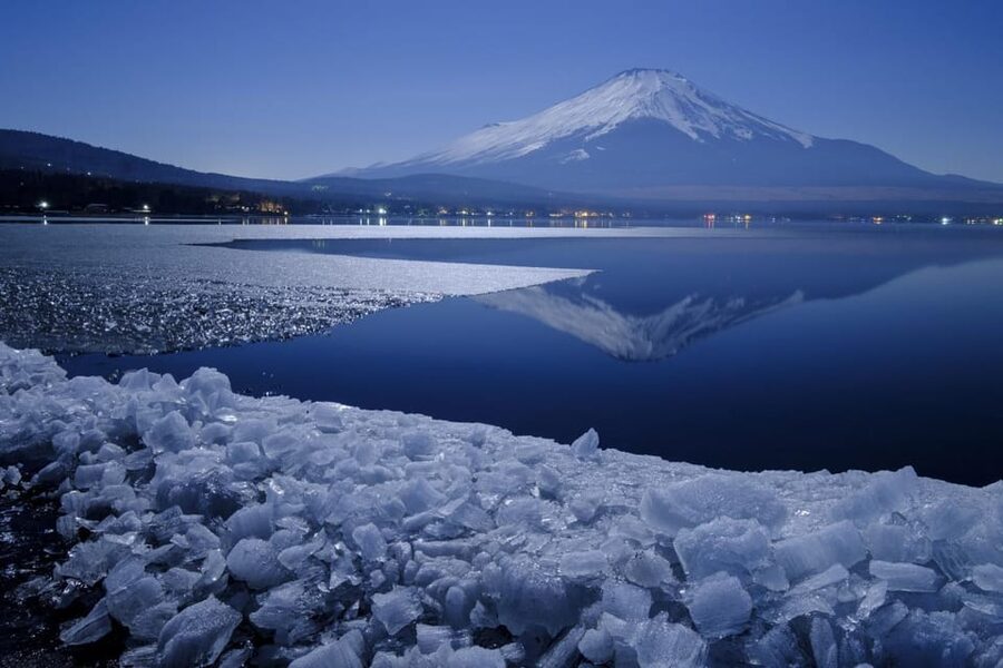 Tokyo: Mt Fuji Lake Kawaguchi & Yamanaka Hot Spring Day Tour - A Mt. Fuji day trip that actually fits 10 hours