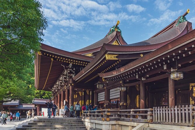 Tokyo Muslim Friendly Customizable Tour with Guide - Comfort in an air-conditioned van, and why that changes your day