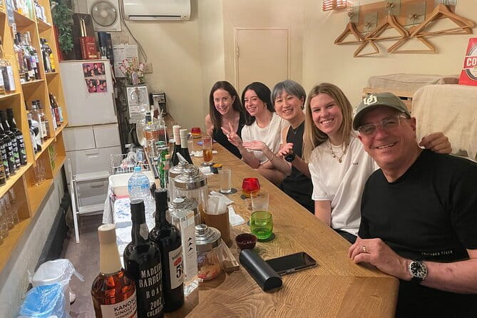Tokyo Night Tour Akihabara, Shibuya, Karaoke and City Lights - What to plan for meals, drinks, and comfort on this night schedule