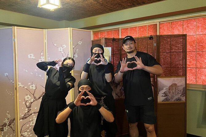 tokyo niinja stretch 【ginza】 - The fun parts: shuriken practice and ninja photo time
