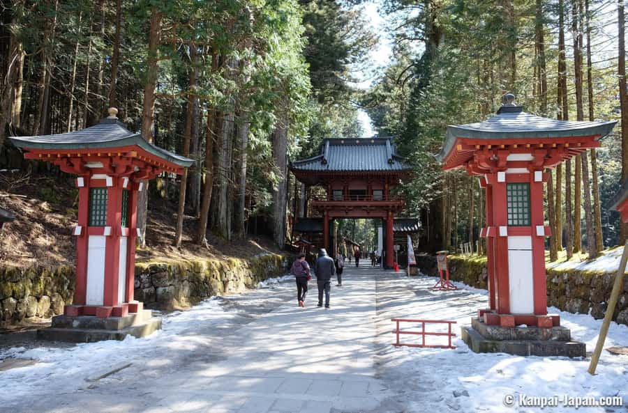 Tokyo: Nikko Day Tour Shrines, Lake Chūzenji & Kegon Falls - Price and value for a group, $500 per group plus tickets