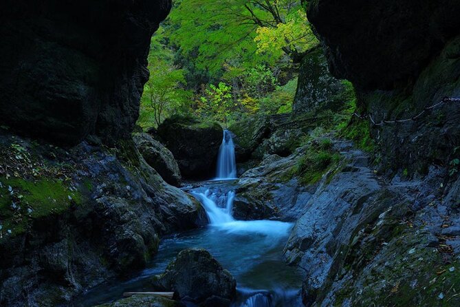 Tokyo Okutama Day Trip Tour - The Route, Stop by Stop: Caves, Lake Views, Traditional Homes, and Falls
