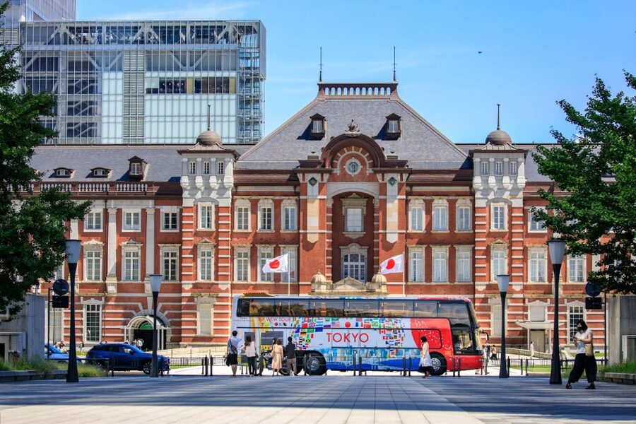 Tokyo: Open Top Panoramic Sightseeing Bus with Audio Guide - Meeting Point Reality: Tokyo VIP Lounge Near Tokyo Station