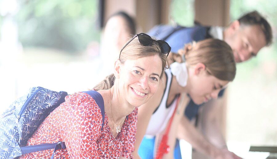 Tokyo: Personalized Photography and Walking Tour - How the professional photography fits into a walking tour