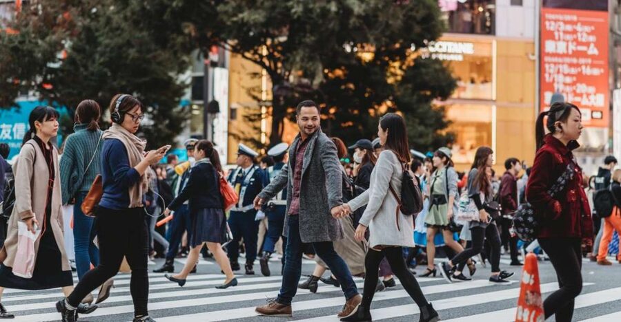 Tokyo: Photo Shoot with a Private Vacation Photographer - Choosing the Right Vibe, Not Just the Right Landmark