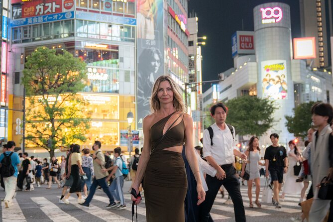 Tokyo Portrait Tour with a Professional Photographer - Stop 2: Shibuya Crossing, famous for a reason