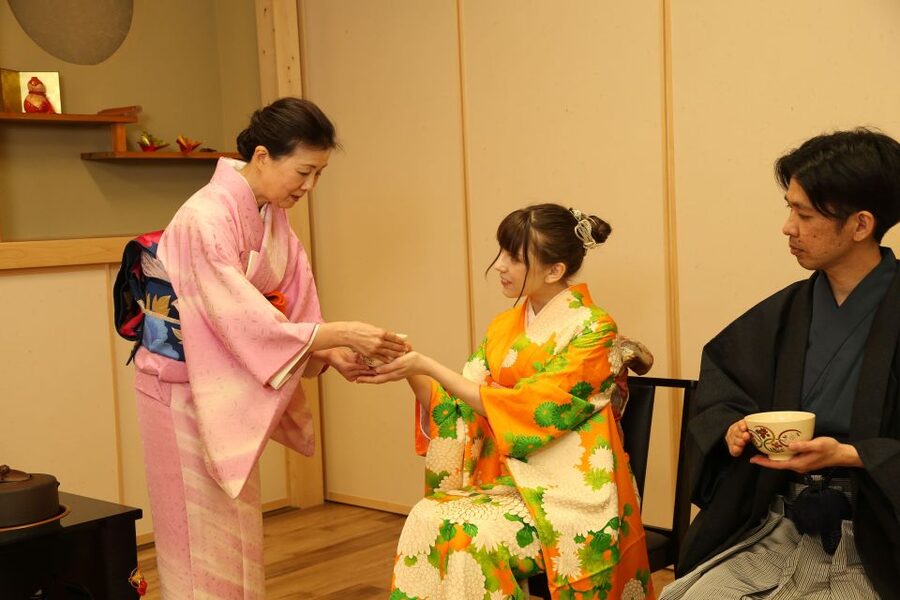 Tokyo: Practicing Zen with a Japanese Tea Ceremony - Utensils and details you will actually notice (because you use them)