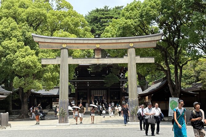 Tokyo Private Full-Day Tour by Luxury Alphard with Guide - Tokyo Tower and Imperial Palace: skyline thrills with Edo-era leftovers