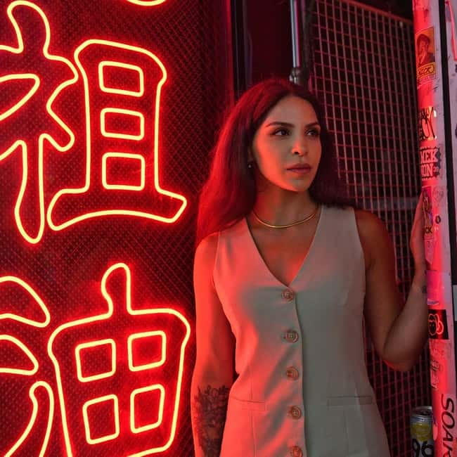 Tokyo: Private photo shoot - Meeting Tavo Fujise: Languages, Local Tips, and Comfort