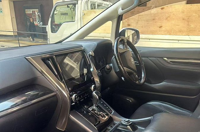 Tokyo Private Transfer from or to Narita Airport (NRT) - Who should book this private transfer?