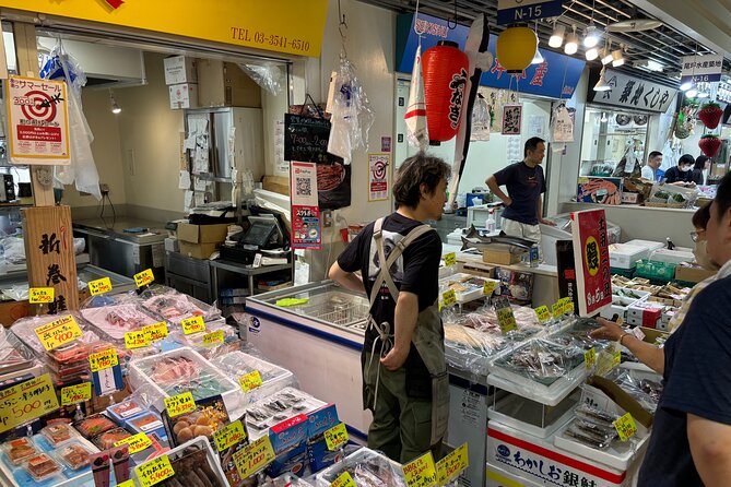 Tokyo: Private Tsukiji Fish Market Tour with 3 food stops - Should you book the Private Tsukiji Fish Market tour with 3 food stops?