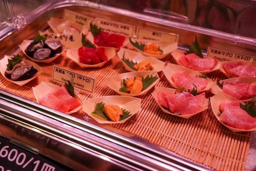 Tokyo: Private Tsukiji Street Food & Sake with Local Guide - Tsukiji Outer Market: Crowd Control Done the Right Way