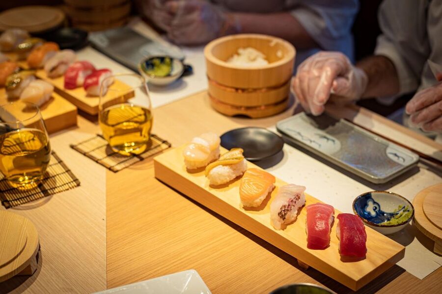 Tokyo Professional Sushi Chef Experience - Fish prep demonstrations and your nigiri lineup