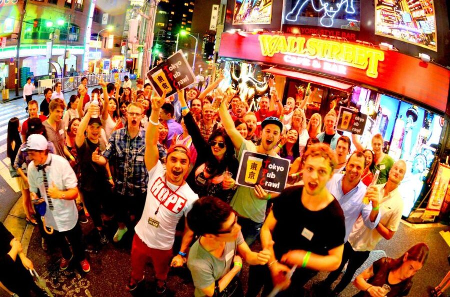 Tokyo: Pub Crawl and Bar Tour - The Second Bar Cut, When the Music Turns Up and the Games Start