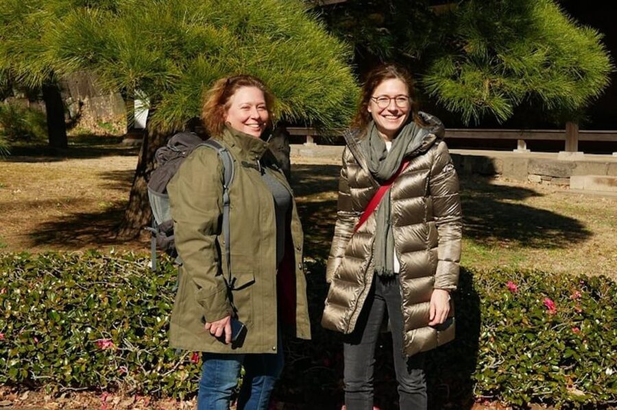 Tokyo: Pvt. Tour - Edo Castle & Imperial Palace East Gardens - Should you book the Edo Castle and Imperial Palace East Gardens tour?