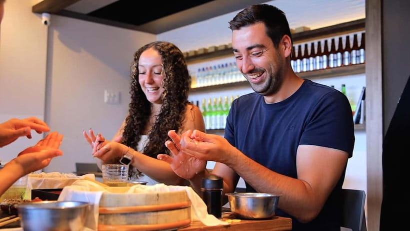 Tokyo: Roll and Authentic Sushi Making Class in Asakusa - English-Speaking Instructors: Why Communication Changes Everything