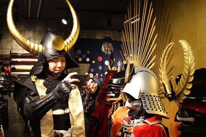 Tokyo Samurai Armor Experience in a Photo Studio - Meeting Point in Yoyogi, Shibuya: Easy Start, Clean Finish