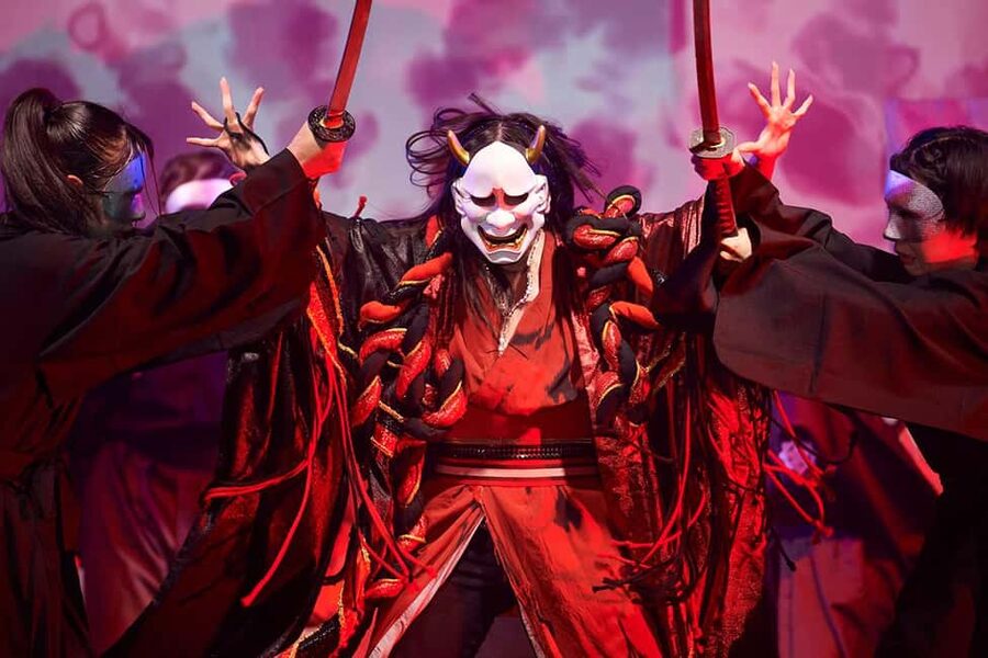 Tokyo: Samurai Entertainment Night Show in Kanda Shrine - Arrival Game Plan: The B1 Restaurant Meet Point
