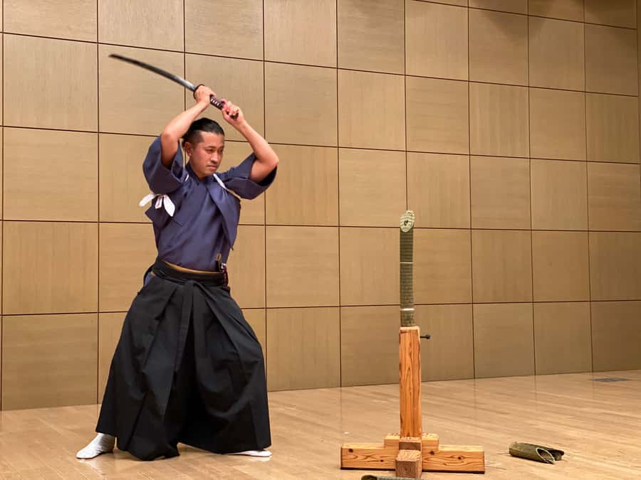 Tokyo: Samurai Experience with a real sword - Price and Value for a Two-Hour Real-Sword Experience