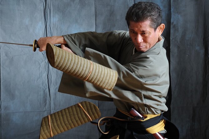 Tokyo:Samurai sword and archery class from a samurai descendant - Key highlights worth your time