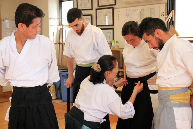Tokyo:Samurai sword and archery class from a samurai descendant - Gekken sparring: timing, defense, and why contact practice is safer here