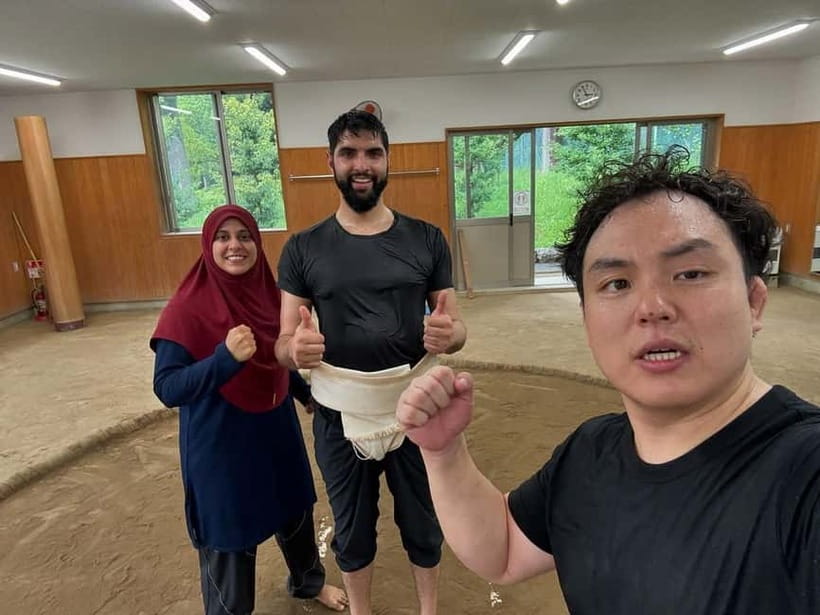 Tokyo: Sanctuary Authentic Grand Sumo Experience & Training - Getting Your Mawashi and Earning Your Place in the Ring