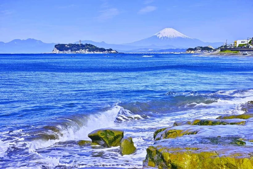 Tokyo:Sea of Mount Fuji, Hakone Ropeway, Ōwakudani, Enoshima - Sagami Bay photo stop: finishing on open ocean light