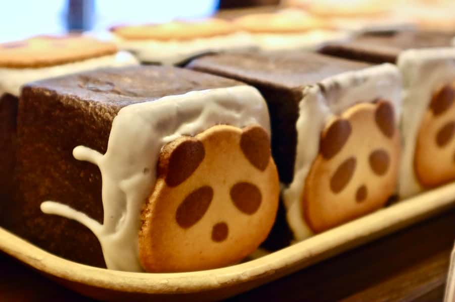 Tokyo: Secret Food Walking Tour - Meeting at Ueno: finding the Hard Rock Cafe entrance without stress
